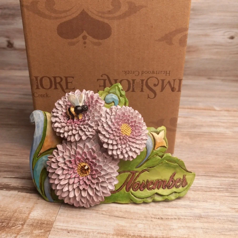 Jim Shore Heartwood Creek November Chrysanthemum Flower Figurine 4040665 Bee